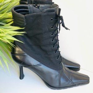 Stuart Weitzman Stunning RARE Lace Up Booties